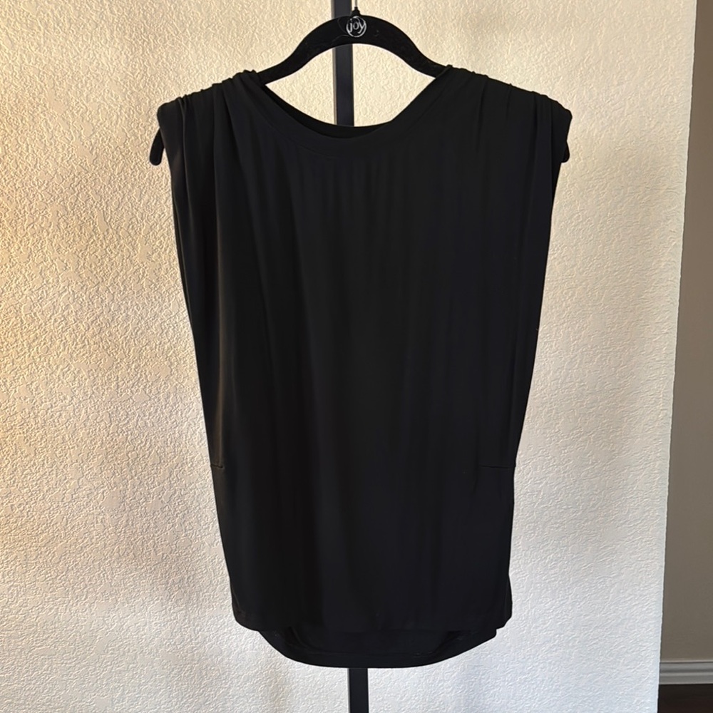 Banana Republic Black Muscle Tee with Soft Knit Fabric